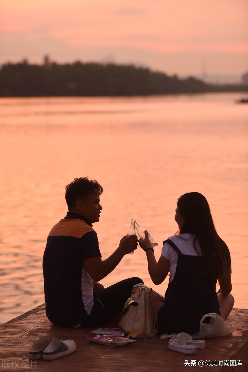 七夕情人节快乐说说（七夕节朋友圈文案句子）