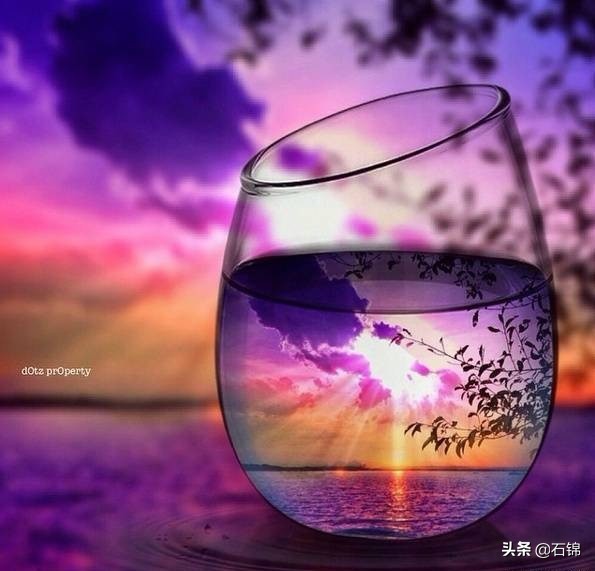 夕阳诗句发朋友圈（配夕阳的文字发朋友圈简短）