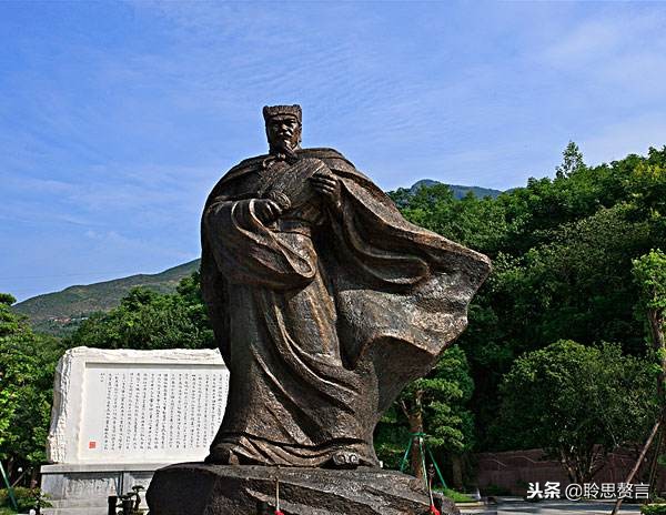 关于诸葛亮的诗句有哪些（赞美诸葛亮的古诗大全）