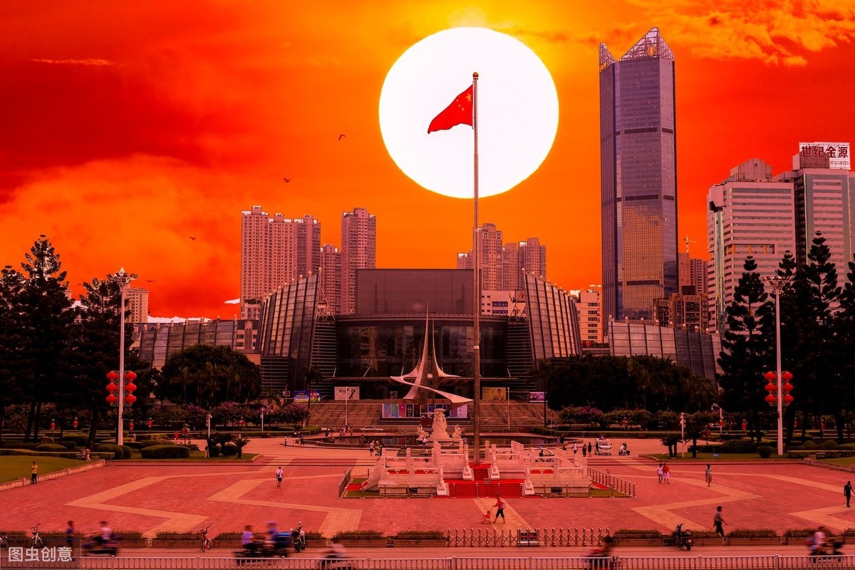 赞美祖国强大的词语有哪些（关于祖国的好词好句）