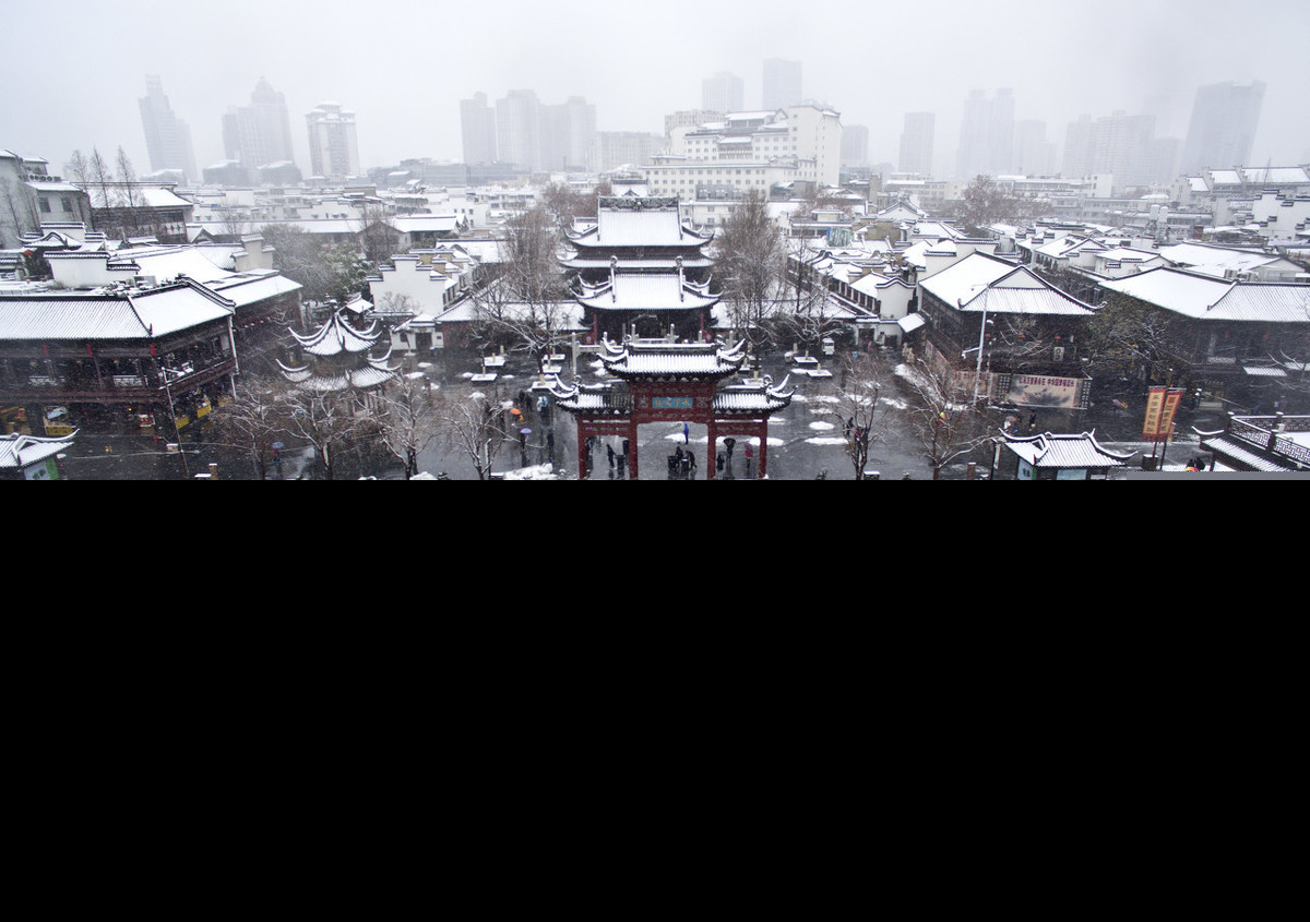 金陵酒肆留别翻译及赏析（金陵酒肆留别最后两句赏析）