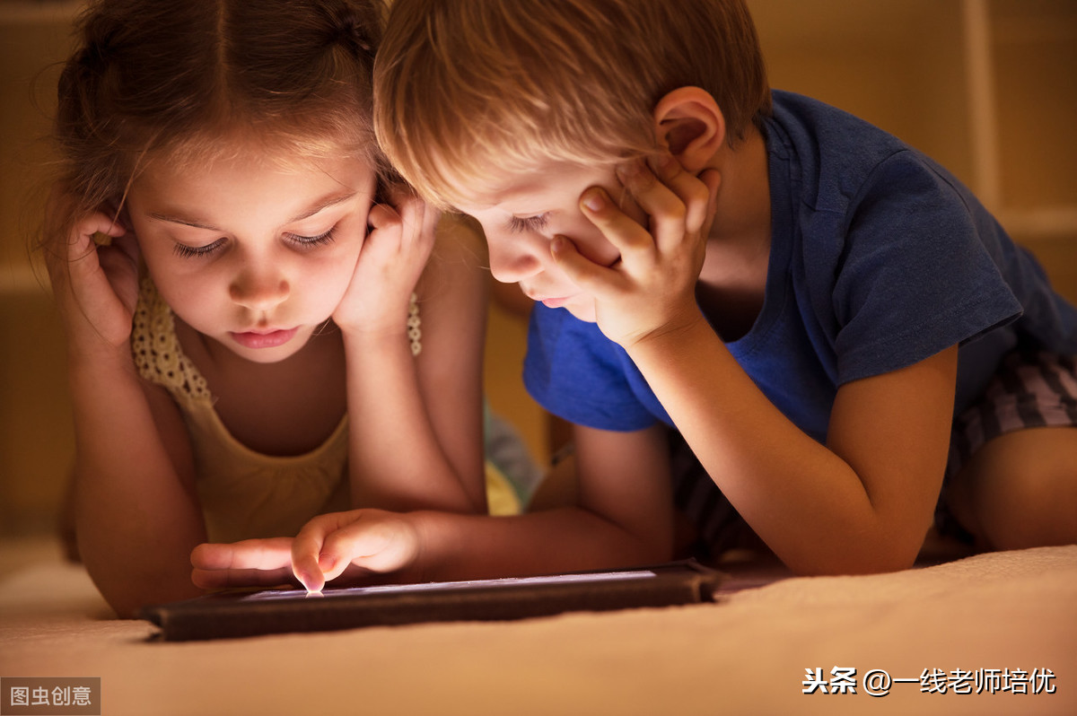 六年级上册古诗全诗（六年级教科书必背的诗词）