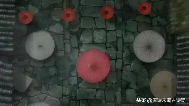 表达思念的诗句爱情（爱情思念入骨的诗句）