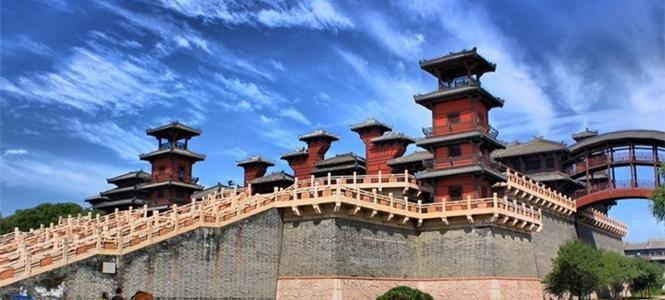 东风不与周郎便（铜雀春深锁二乔的典故）