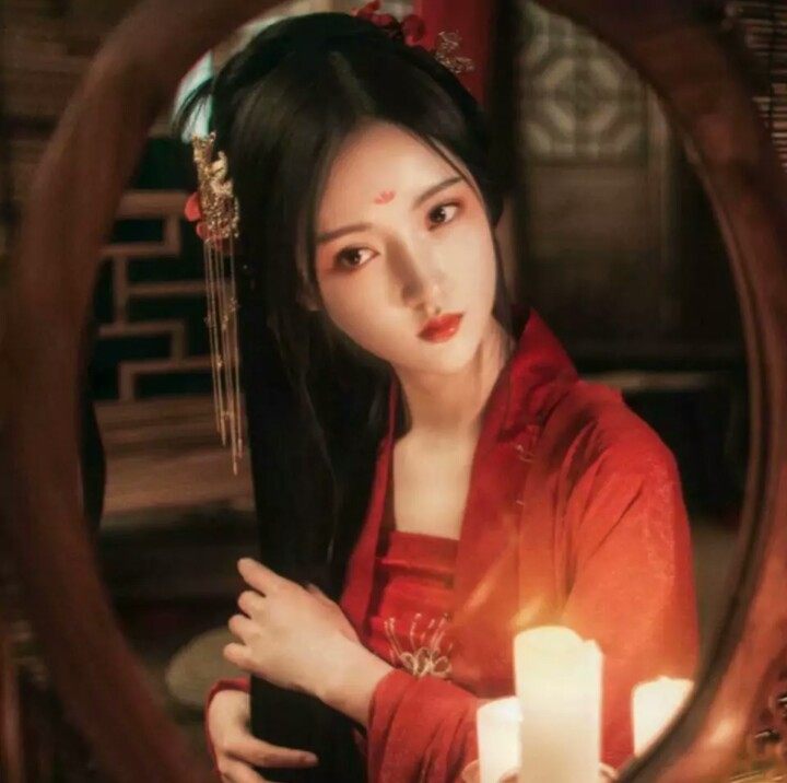 形容头发很美的诗句（古代唯美古诗词）