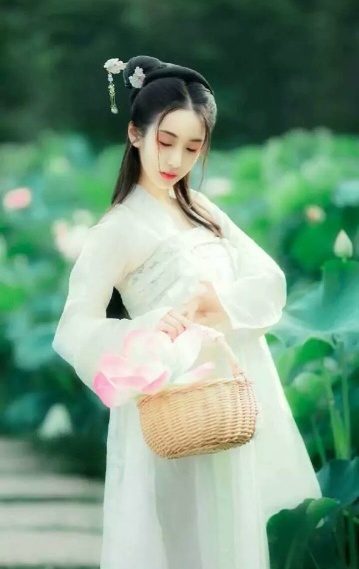 形容头发很美的诗句（古代唯美古诗词）
