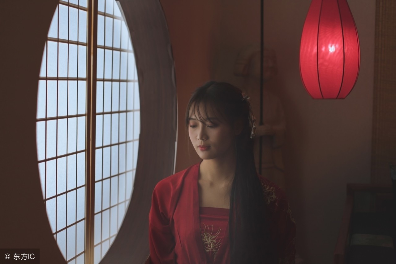 关于爱情适合发朋友圈的古诗（千古绝句最美古诗文）