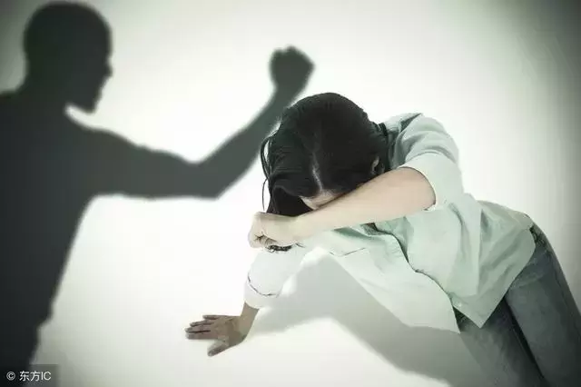 感情语录心痛的句子（最简短最心酸的朋友圈说说）