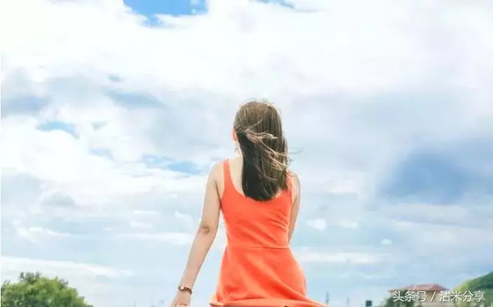 友情句子唯美简短句子（关于友情的唯美句子）