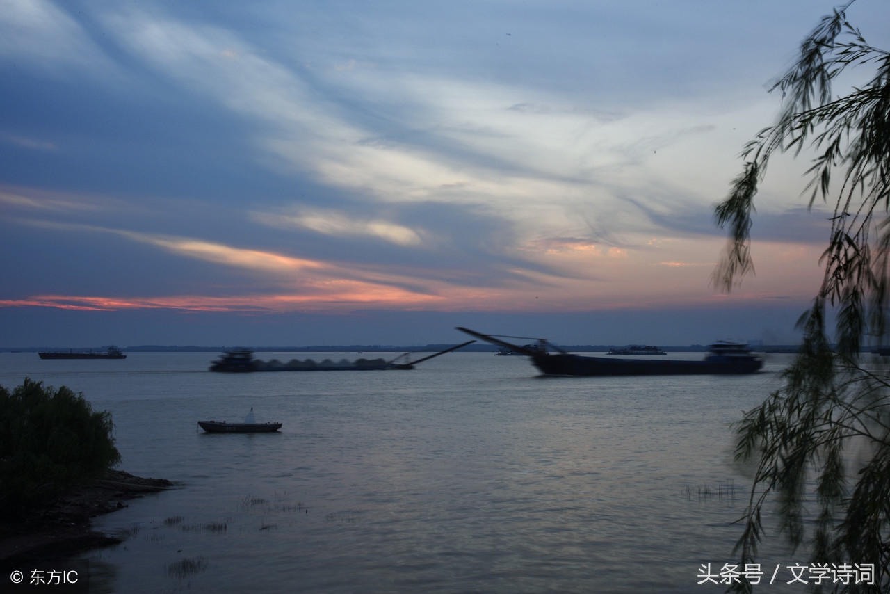 望洞庭湖古诗原文赏析（望洞庭湖古诗意思解读）