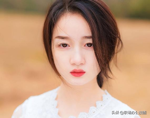 爱情适合发动态的句子（适合发朋友圈的唯美爱情语录）