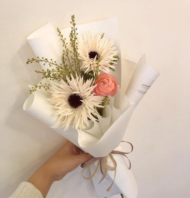 感恩教师节的话语有哪些（感恩老师的话简短精辟）