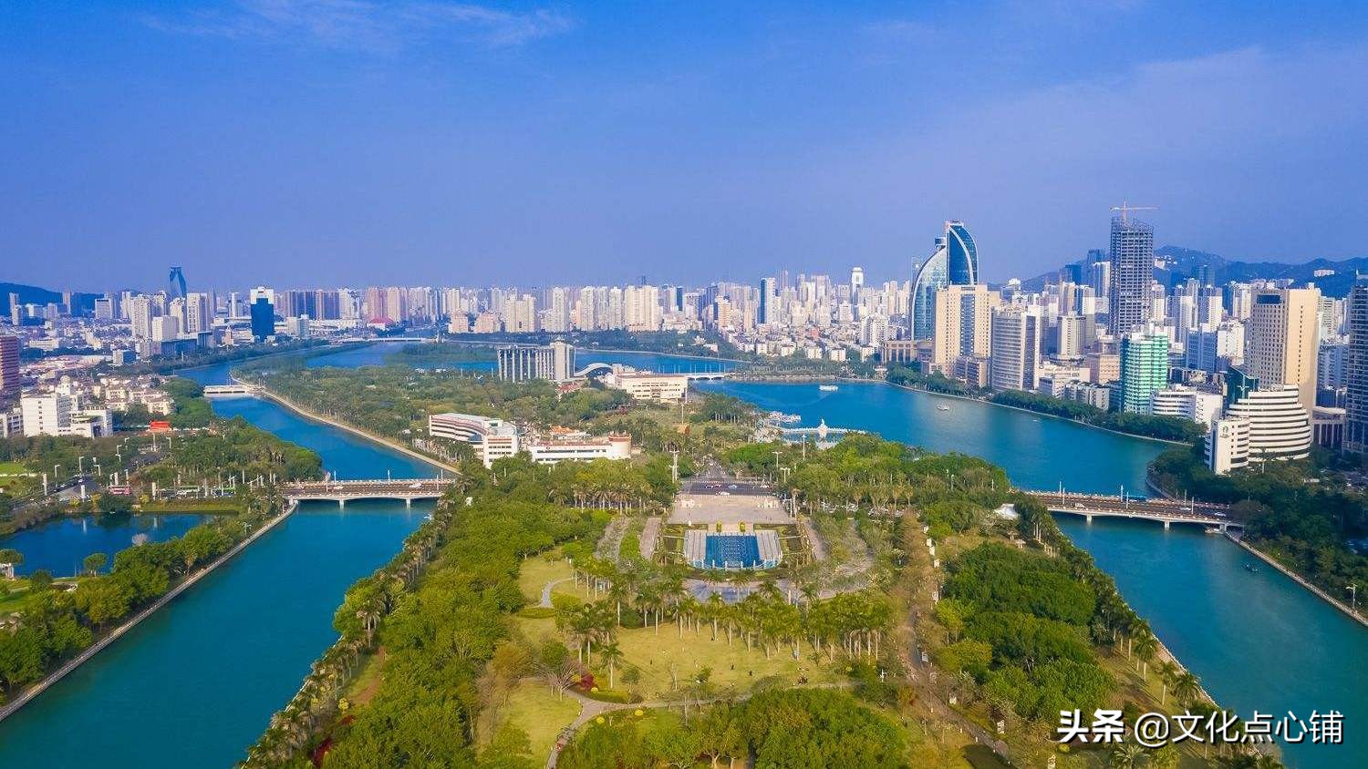 李白最经典的七言律诗（登金陵凤凰台赏析及诗意）