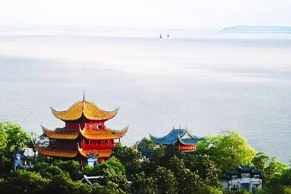 望洞庭湖赠张丞相赏析（孟浩然唐诗赏析）