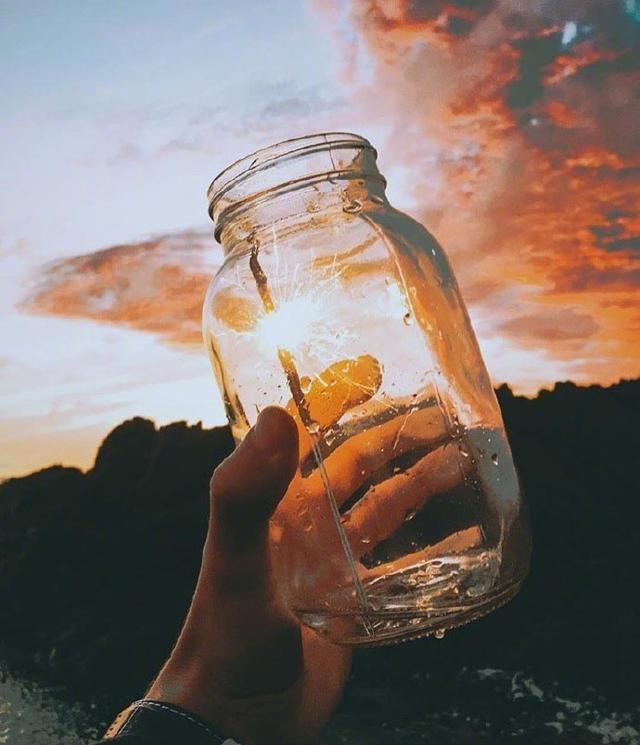 活着很累很压抑的说说（生活很压抑很烦的心情语录）