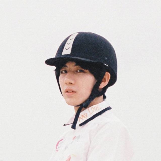 友谊的句子唯美超短句（姐妹相聚快乐时光句子）