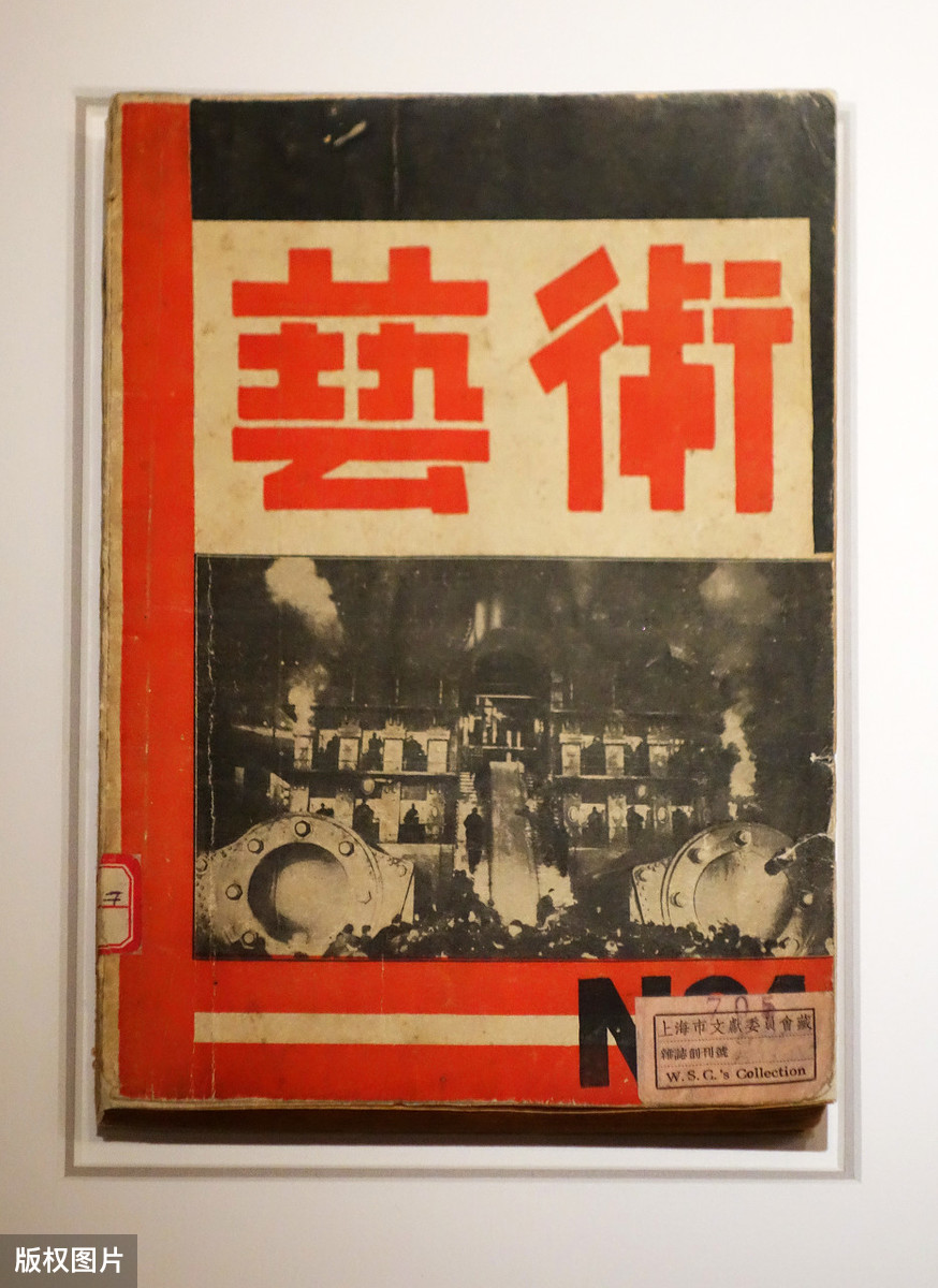 先抑后扬的作文（举个先抑后扬的例子）