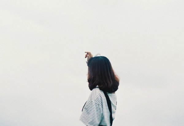 关于简单的唯美句子大全（一些优美的简短的句子）