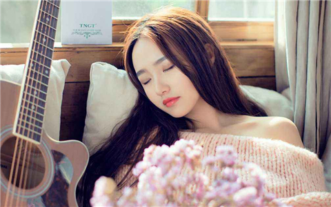 男生给女生表白的句子（真诚且打动人心的告白说说）