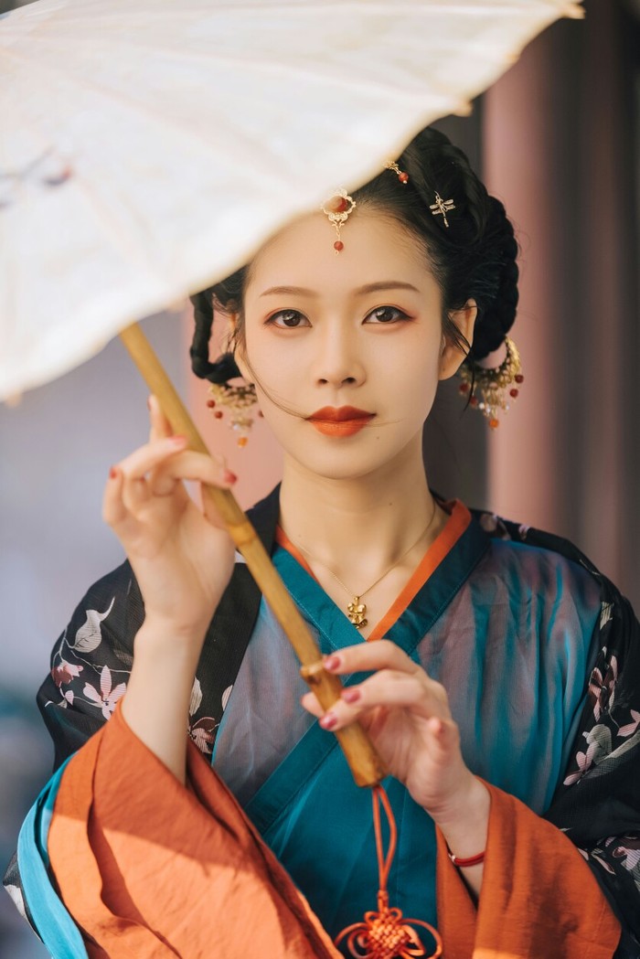 对往事美好回忆的诗句（形容往事不可追忆的句子）