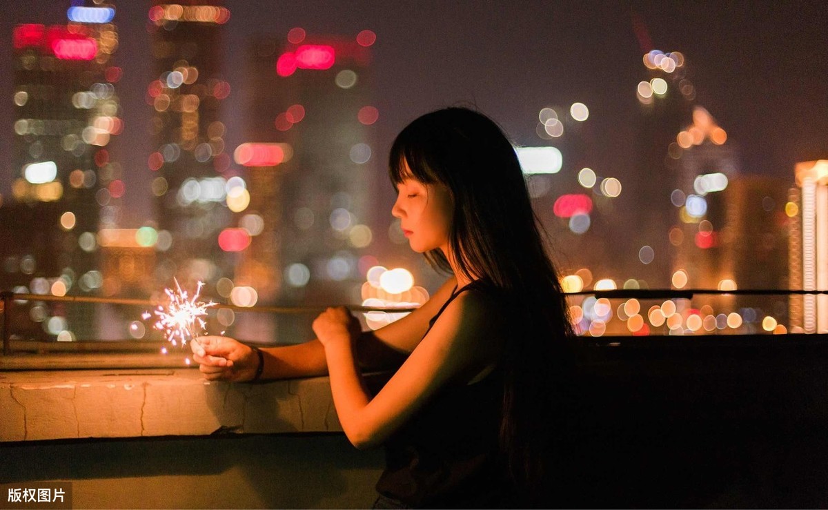 现实又很扎心的句子（2021年最走心的经典句子）