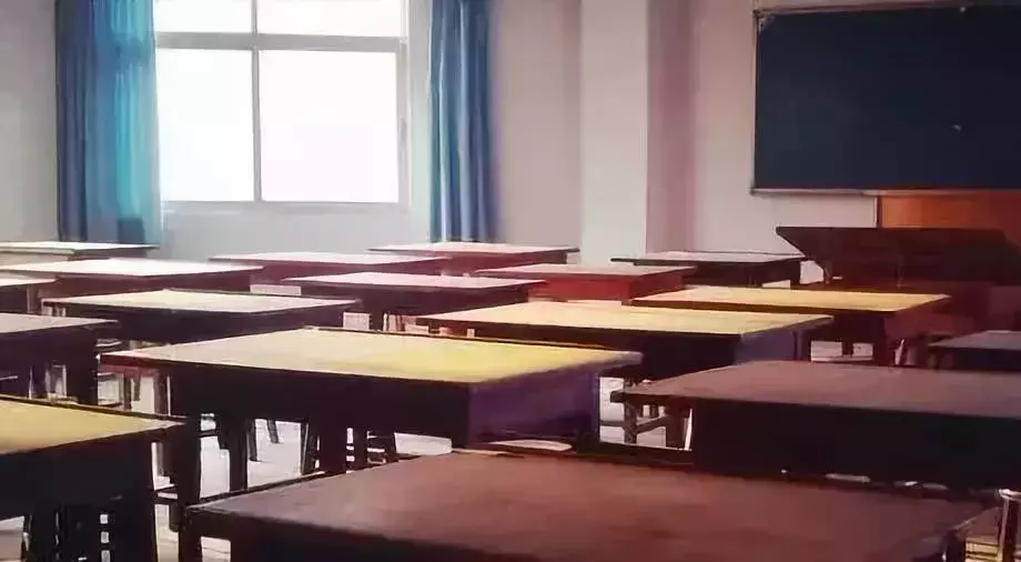 歌颂老师的古诗词（赞美老师的诗句古诗）
