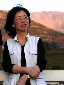 经典现代诗大全100首（免费分享这60首现代诗）