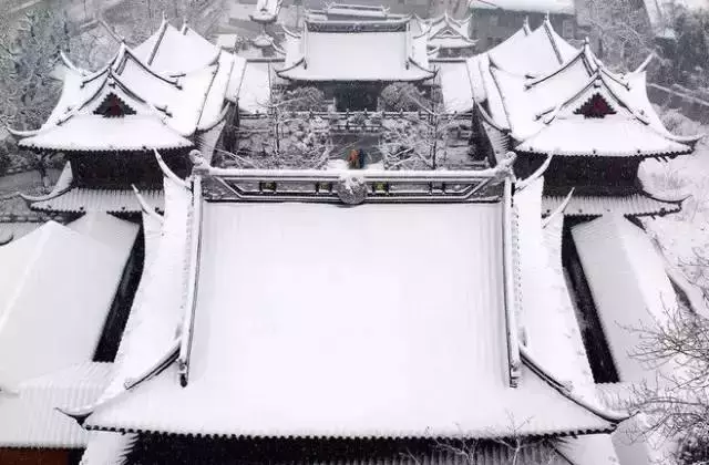 冬天古诗句（有关冬天的古诗大全）
