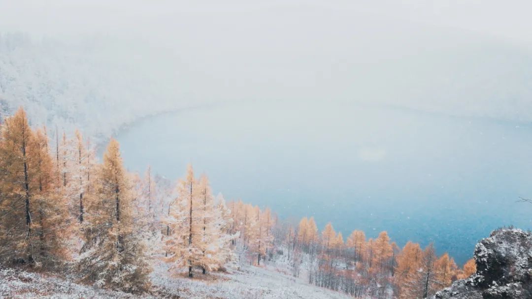关于冬雪的诗句古诗（与冬雪有关的古诗词名句）