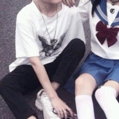 高情商女追男表白句子（让人无法拒绝的12条表白句）