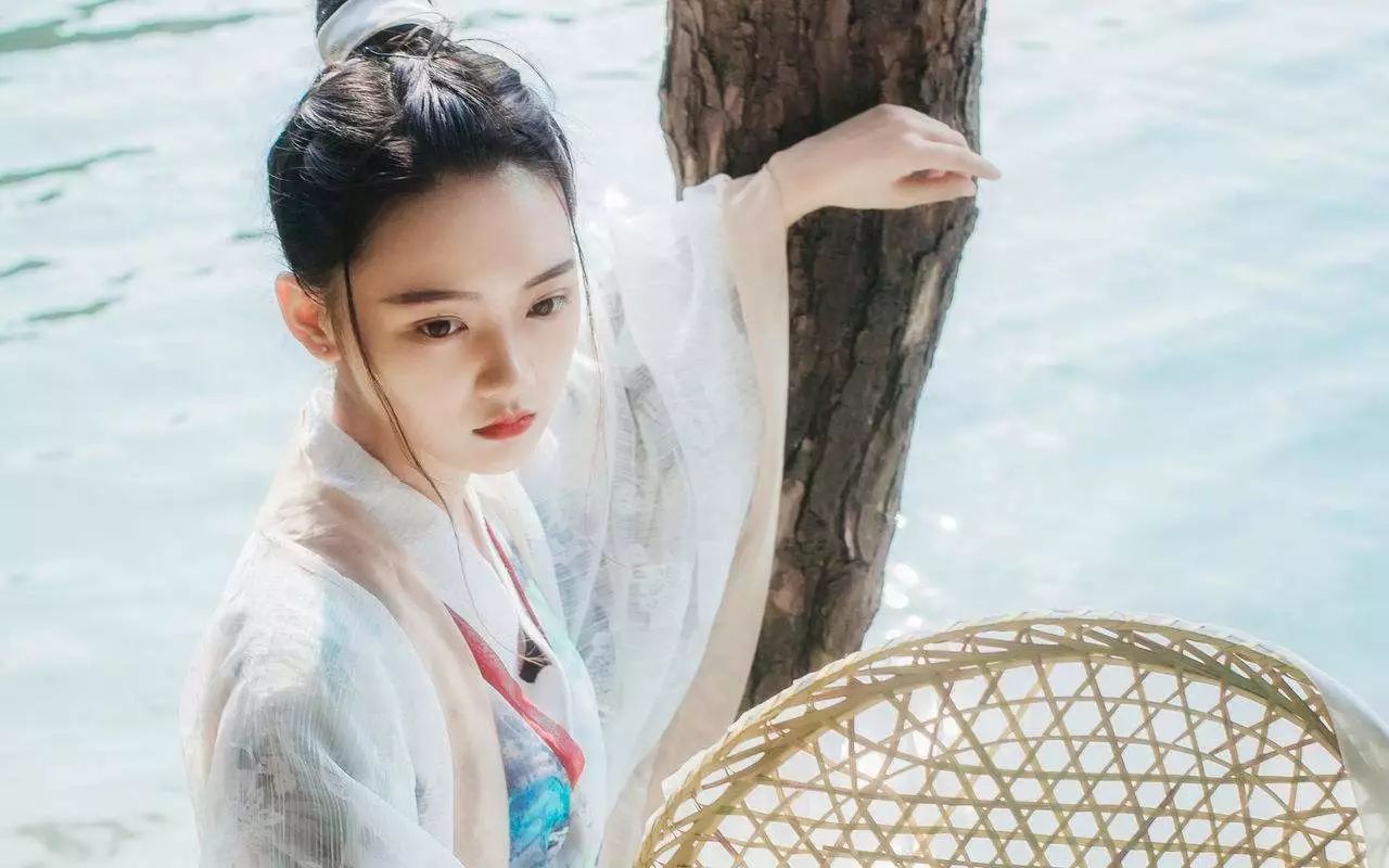 形容两人初见的美好句子（人生若只如初见唯美语录）