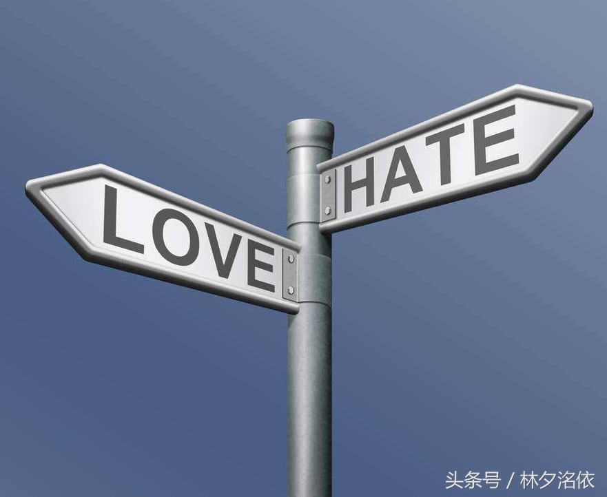 爱情中难以抉择的经典好句子(处于两难的选择句子)