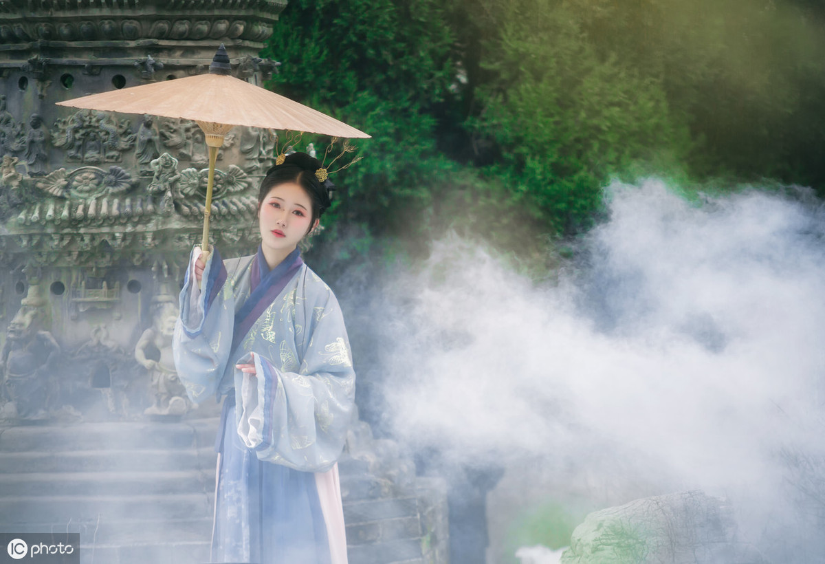 诗经采薇古诗赏析及翻译（诗经采薇(节选)拼音版）
