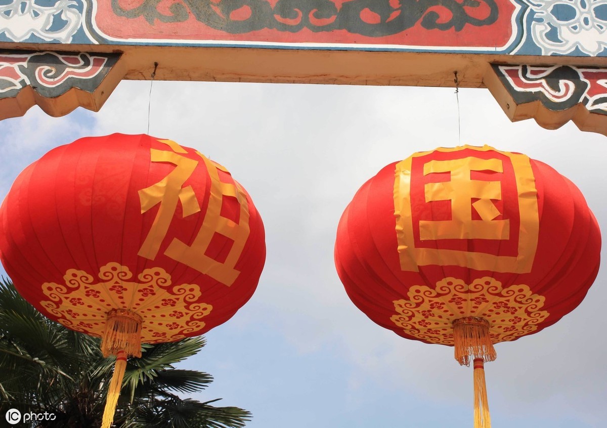 赞美祖国强大的词语有哪些（关于祖国的好词好句）