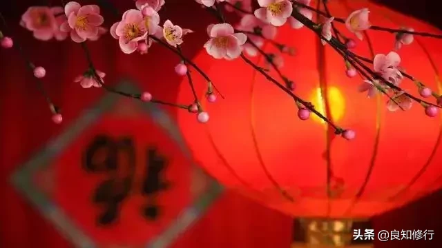 描写辞旧迎新的诗句（辞旧迎新的励志句子）