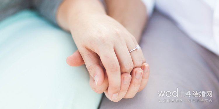 夫妻珍惜彼此感情的句子（彼此要珍惜感情的说说）