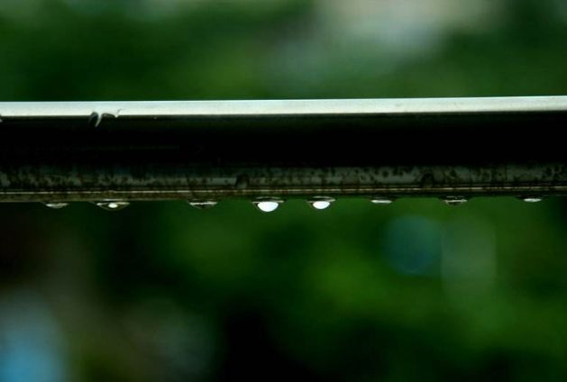 冬天的雨的优美句子（抖音上最火的下雨说说）