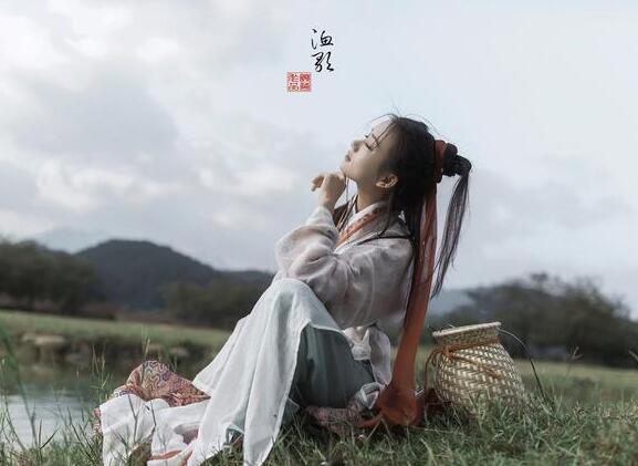 关于思念家乡的诗句（赞美家乡的句子 ）