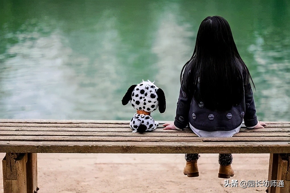 宝宝在幼儿园快乐温馨的句子（幼儿园快乐时光的句子）