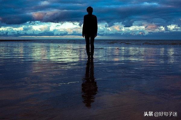 发朋友圈关于累的句子（关于爱情很累的心情说说）