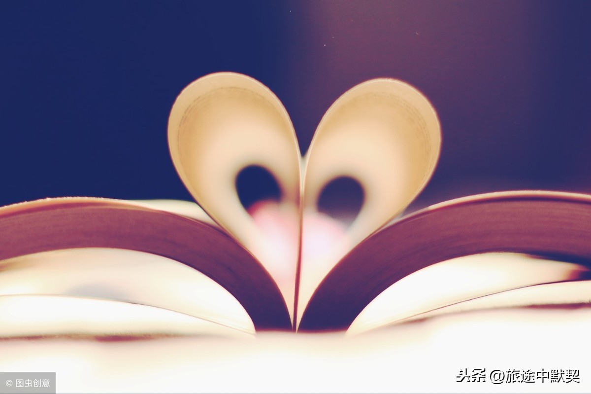 描写眼神温柔的句子段落（8条关于眼眸唯美短句）