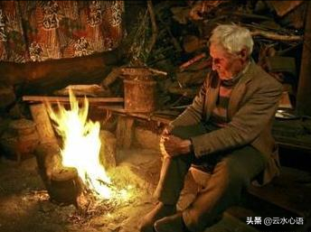 叶芝诗集经典语录（叶芝当你老了原文）