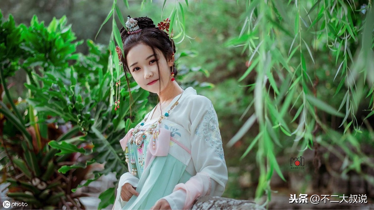 古言小说里最虐心的句子（最值摘抄的60条虐心美句）