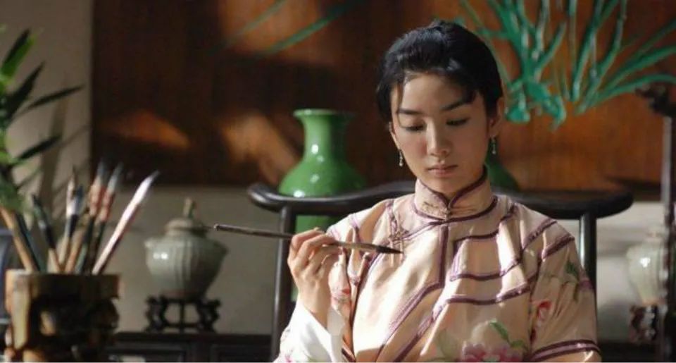 形容女性的诗句优雅知性（赞美女人气质涵养的古诗）
