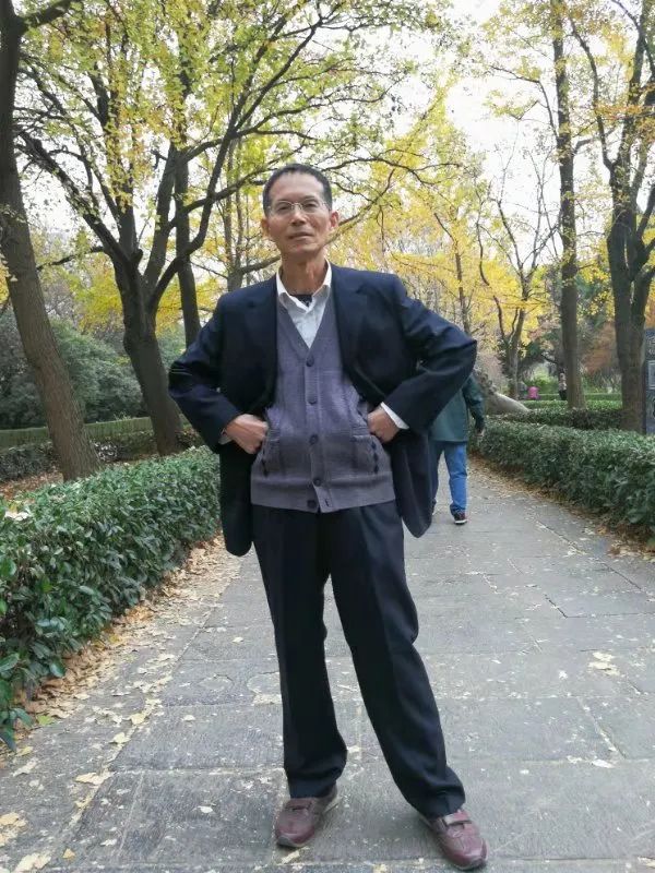 描写志愿者的优美语句（志愿者唯美简短的句子）