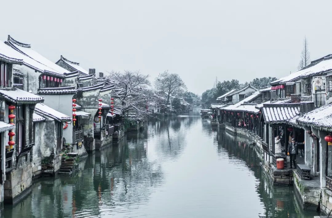 写雪的诗句优美句子（古诗中带有雪的诗句）