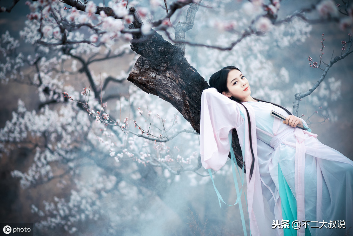 古言小说里最虐心的句子（最值摘抄的60条虐心美句）