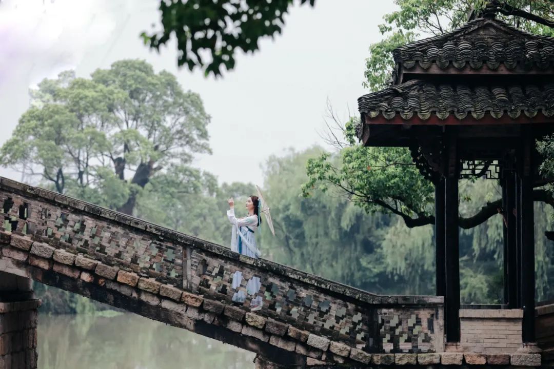 宋词爱情经典名句（经典爱情诗词名句）