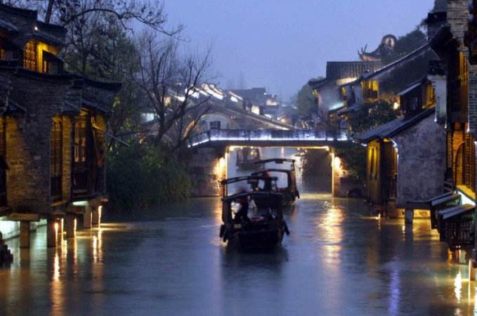 冬天的雨的优美句子（抖音上最火的下雨说说）