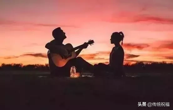感谢朋友的句子经典语录（对朋友表达真诚感谢的话）